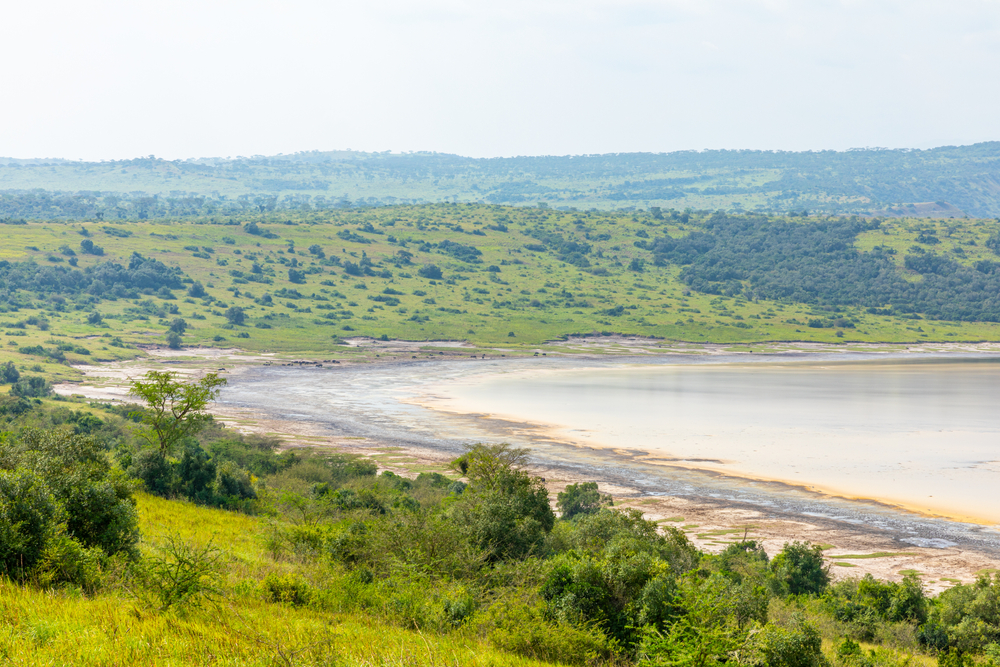 Welcome to Queen Elizabeth National Park: A Must-Visit Uganda Overland Destination
